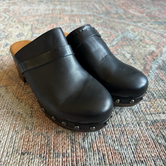 Andre Assous Sofia Clog in Black Stud - Picture 3 of 9